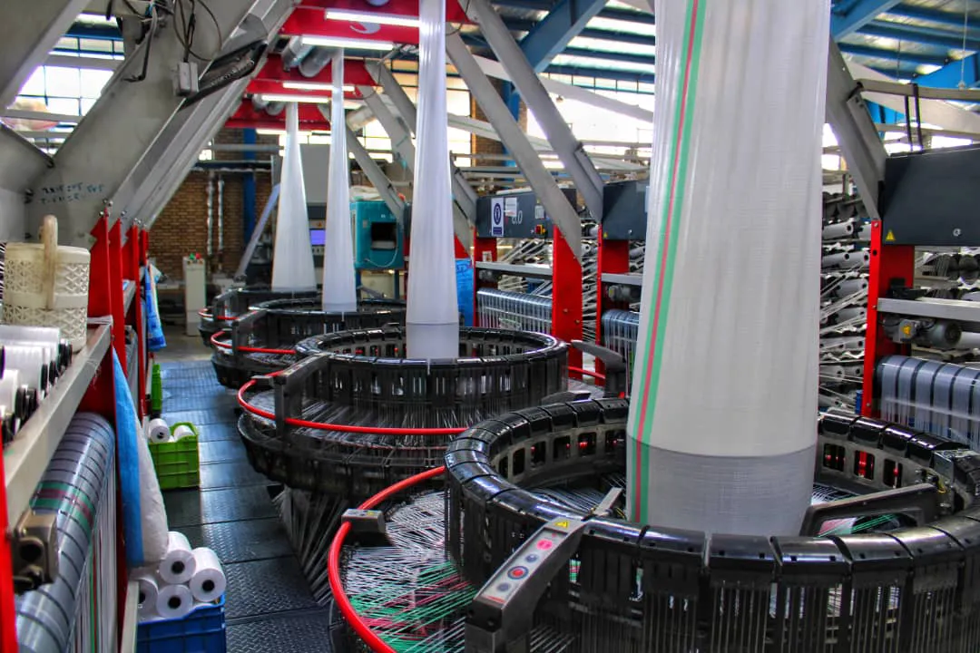 تولید کننده کیسه‌های پلی پروپیلن و لمینت در سمنان | دیبا بافت اطلس